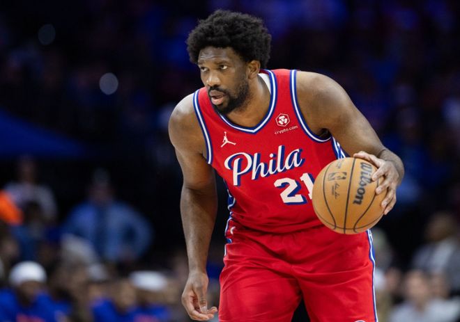 恩比德：新賽季會(huì)努力幫助隊(duì)友先得分，在正確的路上堅(jiān)持下去