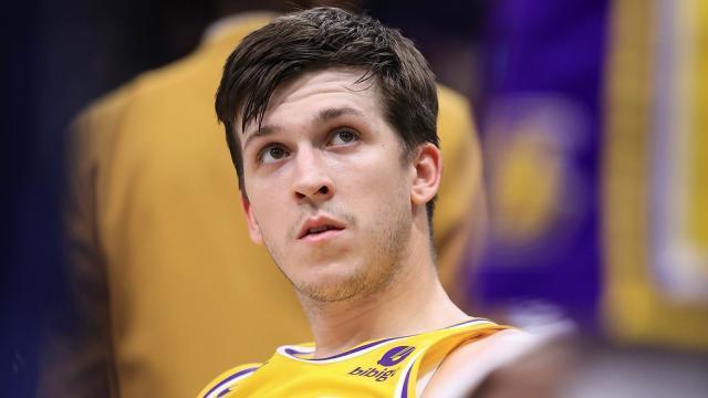 又是小腿拉伤！里夫斯至少缺阵未来一周的比赛