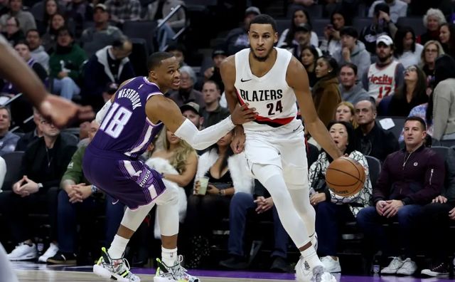 開拓者雙殺國王楊瀚森未費(fèi)吹灰之力，威少帶隊(duì)問鼎西部倒數(shù)第一