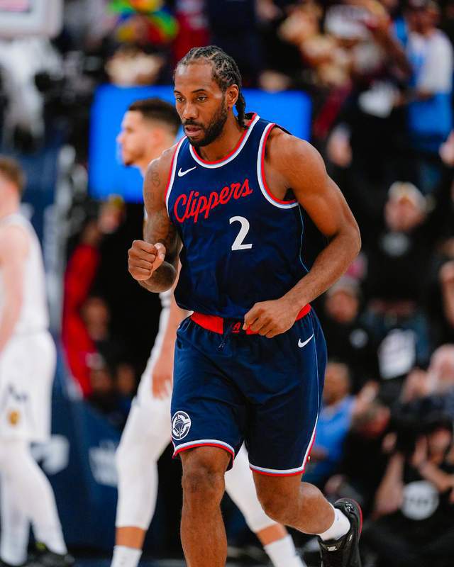 快船6分險勝拖入搶七！三巨頭79分拒絕出局，老板場下激情慶祝