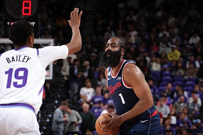 整個夏天都荒廢了？哈登這樣的狀態(tài)怕是會影響到快船的戰(zhàn)績？