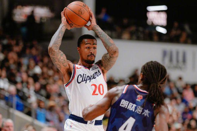 快船鋒線新援：老將們對我要求嚴(yán)格，主場季前賽的氛圍堪比季后賽