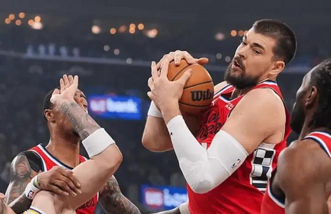 快船128-108火箭迎4利好！鄧恩桑德斯進(jìn)步，倫納德重拾巔峰！