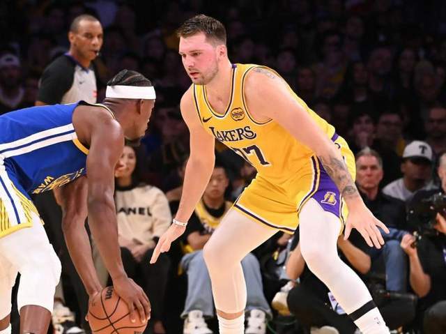 東契奇掄冒煙了！湖人109-119勇士，這一戰(zhàn)，你不得不承認(rèn)1個(gè)事實(shí)