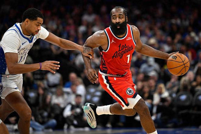 小卡复出，快船12战10败！4大因素让附加赛变奢望 换帅成唯一出路