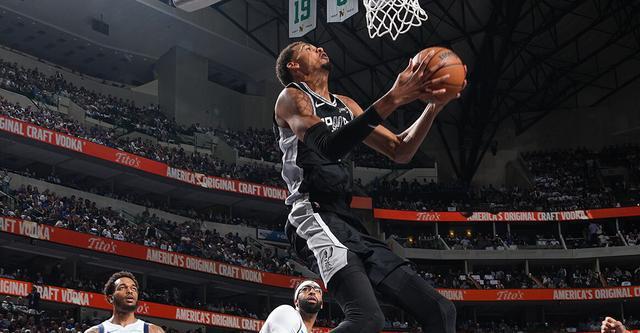 文班亞馬40分零失誤封神之戰(zhàn)：八個(gè)月歸來(lái) 他已進(jìn)化成完全體