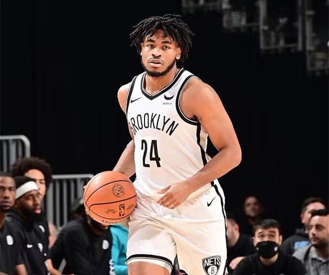 陷入犯規(guī)大戰(zhàn)！籃網(wǎng)&黃蜂合計(jì)53次犯規(guī)67次罰球