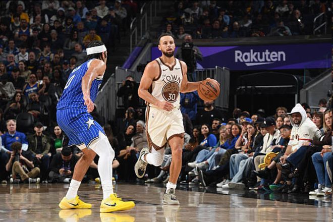 庫里談追夢與科爾爭吵：我們都有職業(yè)性！他不在時 容錯率會降低