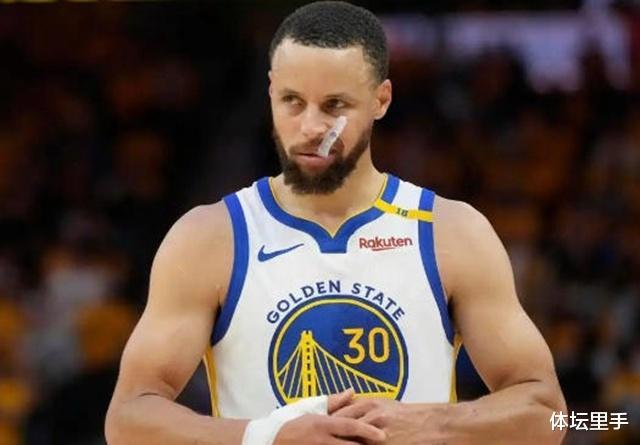 戰(zhàn)至最后一刻，勇士3分惜敗快船！湖人遭罰球絕殺，東契奇31+9！