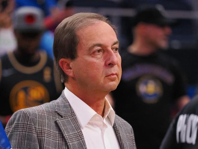 勇士管理層首次談起球隊(duì)重建：兩年后戰(zhàn)績不行就重建！