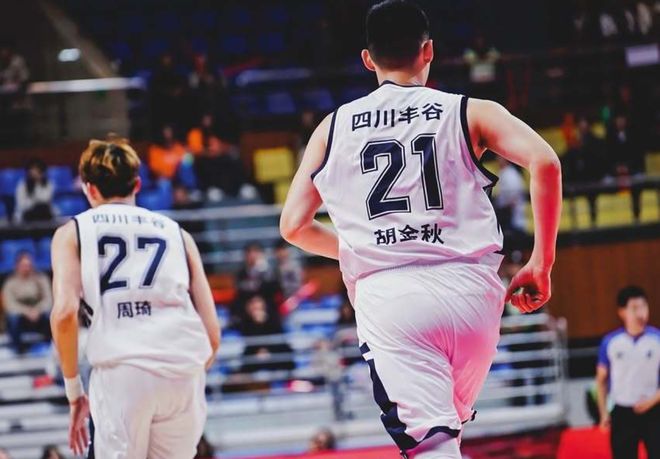 四川全运大胜彰化璞園!胡金秋周琦统治级,孙铭徽盘活球队轰两双