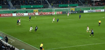 90分鐘戰(zhàn)報：勒沃庫森1-1十人帕德博恩，格里馬爾多任意球破門