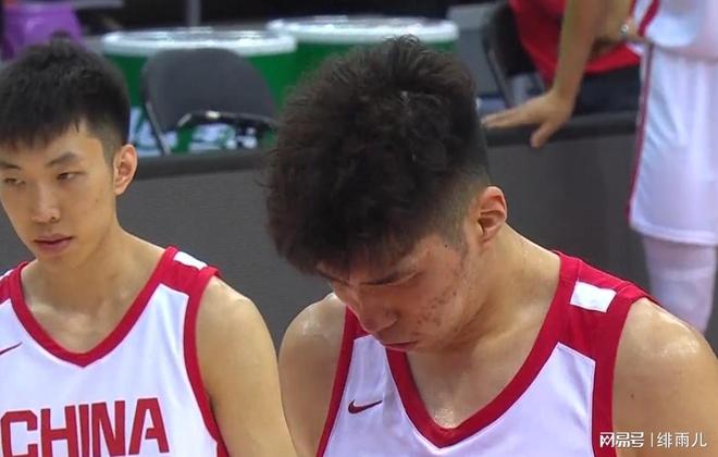 驗(yàn)貨之戰(zhàn)！男籃頂級(jí)中鋒正式到位，能打爆廣東內(nèi)線群？