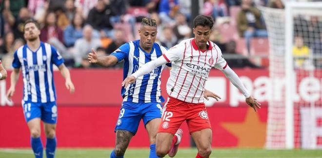 雷斯：我特别喜欢MSN时期的巴萨；最大梦想是赢欧冠或世界杯