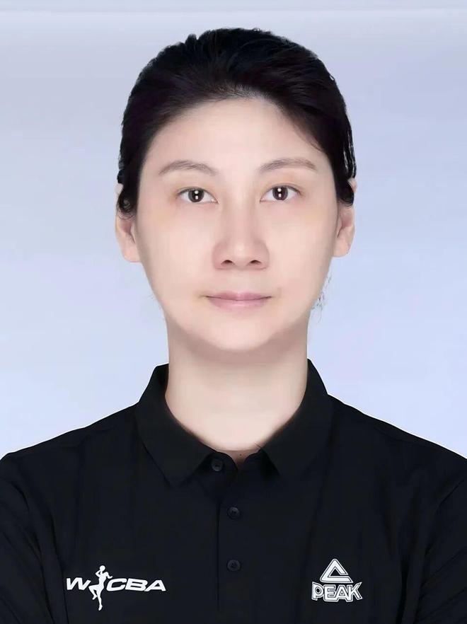 福建女篮官方：前中国女篮国手卞兰新赛季担任球队主帅