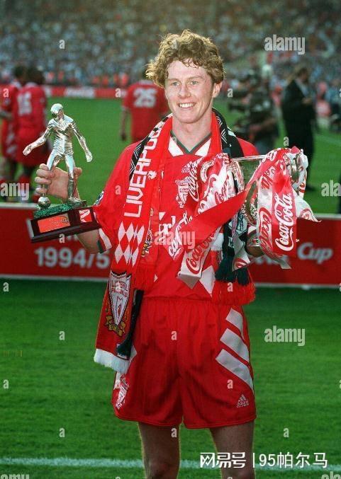 33岁退役的非典型天才，在利物浦拿英超助攻王，在皇马两次拿欧冠