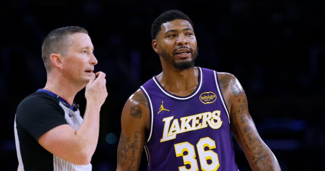 最后0.4秒球權(quán)歸馬刺是錯判！湖人吃虧仍險勝：差點被拖入加時