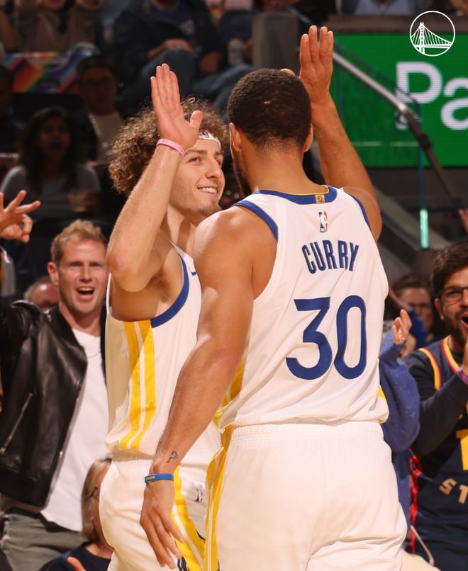 又是勇三瘋一波流！庫里僅25分鐘19+8打卡 誰還言勇士陣容孱弱？