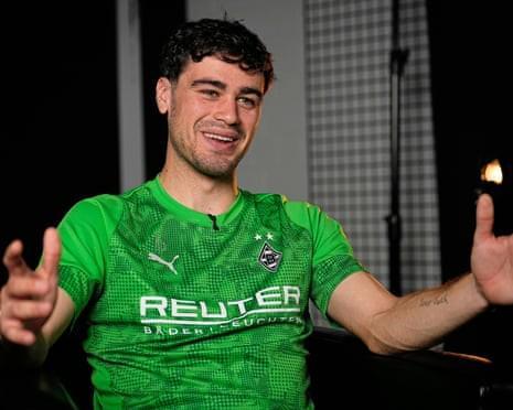 雷纳：希望在门兴重振职业生涯，争取重返美国队踢世界杯