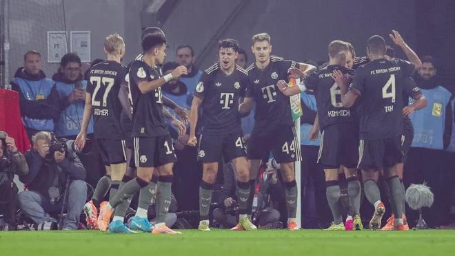 晉級(jí)！歷史第1，奪冠大熱門轟51球+瘋狂14連勝，刷爆紀(jì)錄