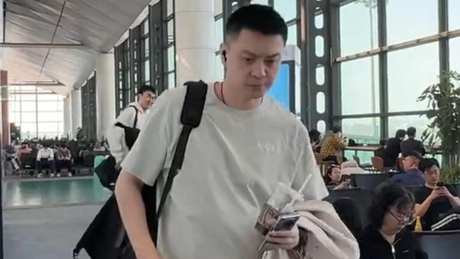 上岗！杨鸣晒第六次全运之旅帅照,赵继伟跟上,辽篮还有机会卫冕吗