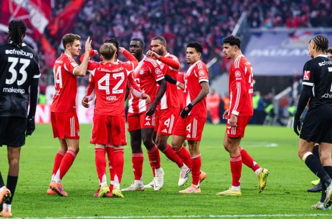 拜仁神奇大逆轉！跨季20戰不敗，434天領跑德甲，連刷8紀錄