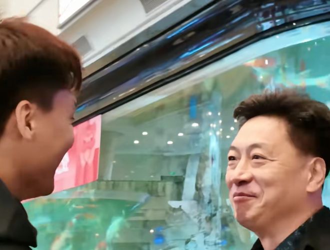 李春江现身广东见赵睿!两人愉快沟通,全程直指冠军,夺冠约酒局