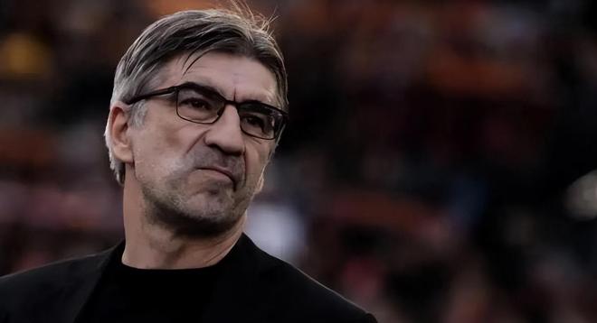 意外！他是首位確定不再為上港出戰(zhàn)2026賽季中超的外援，引發(fā)熱議