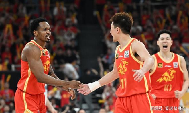 CBA半决赛四强对阵出炉:辽宁大战广厦 杨鸣还能横扫王博吗?