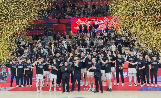 媒体人:CBA俱乐部杯下赛季继续,预计11月开打代替季前赛