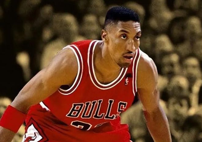 季后赛拿到3500分1000板1000助有多难?NBA仅6人,现役1人