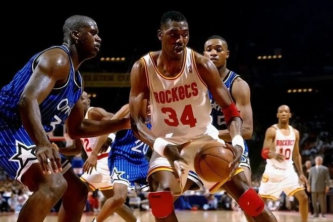 NBA超巨总决赛正负值排名：库里历史第二，乔丹第五，老詹最尴尬