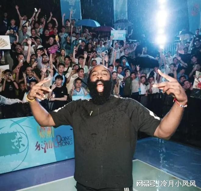 快船消息：哈登无愧优质偶像，伦纳德献爱心，战力榜无缘前三