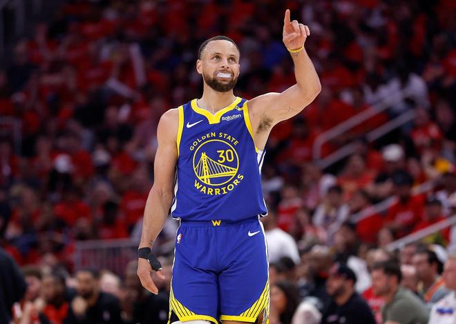 库里：NBA规模翻了10倍但球员就拿死工资 我们该参与股权分配