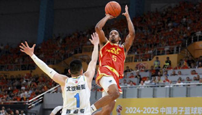 CBA这六名超级外援可能会被归化