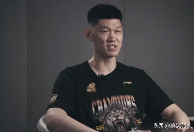 1-2青岛被逼悬崖边！胡金秋：差点黑八让我知道总冠军没那么容易