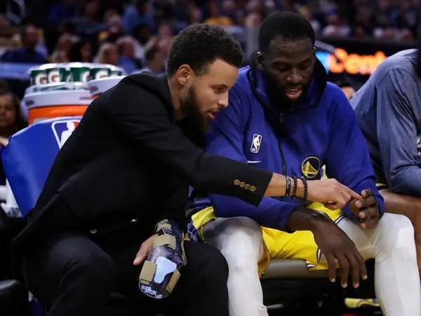 Shams：NBA要求各隊(duì)在比賽日當(dāng)天11-13點(diǎn)間每15分鐘更新一次傷病報(bào)告