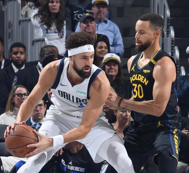 庫里：希望湯普森能在勇士結(jié)束職業(yè)生涯，哪怕是象征性的一日合同