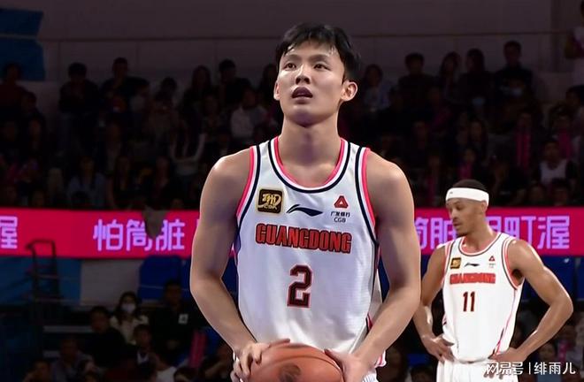 终于来了！陈国豪强势加盟东莞联赛，大朗男篮“躺”拿第11冠！
