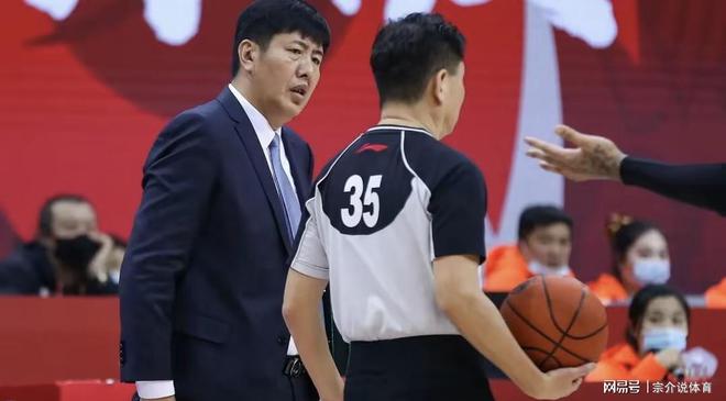CBA顶级钉子户，丁伟指导被浙江队认可，下赛季带队要冲冠军