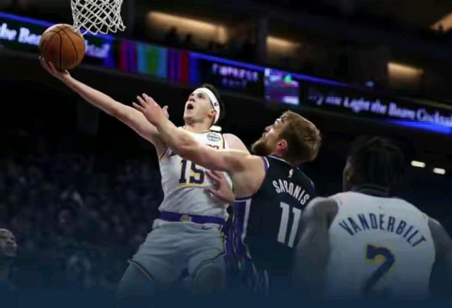 NBA常规赛湖人127-120力克国王拿到连胜