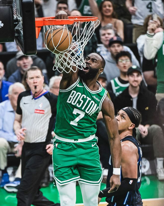布朗36+10+5凯尔特人2-0魔术，波神20+10班凯罗空砍32+9+7