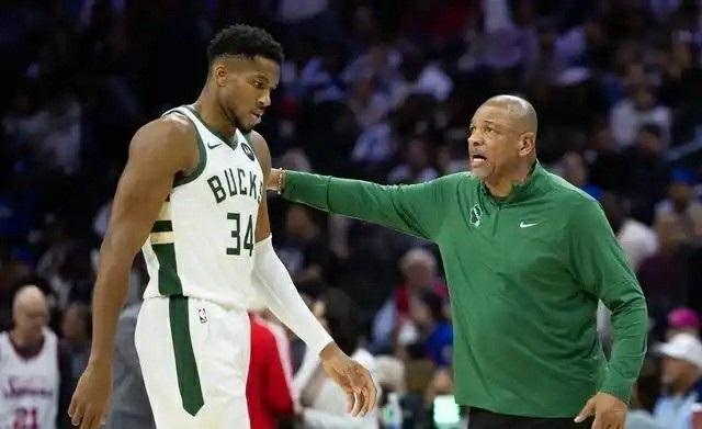 NBA｜雄鹿、尼克斯探讨交易字母哥可能性