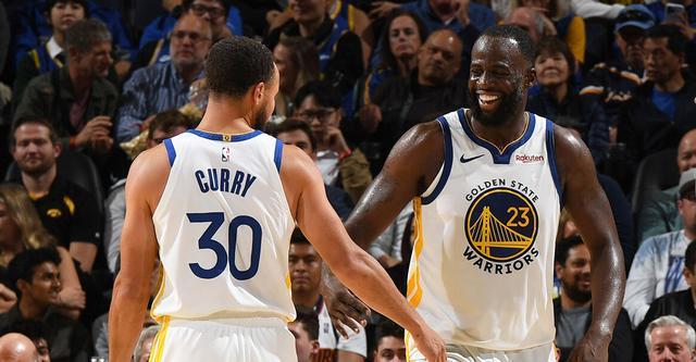库里:巴特勒和追梦领衔的第二阵容太棒了 他们为我们赢得了比赛
