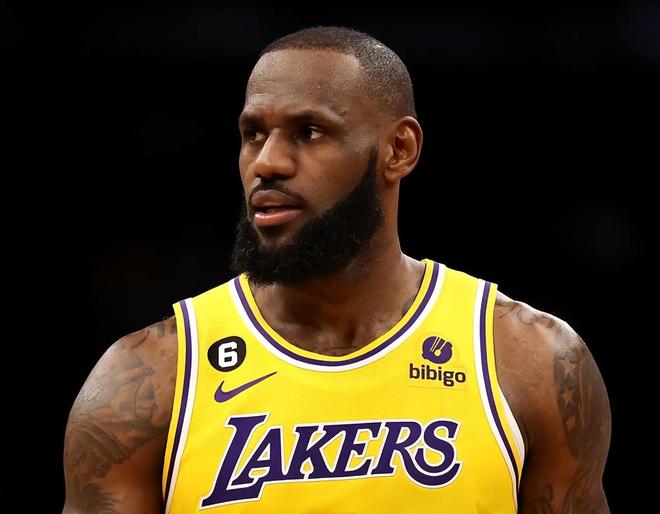 1年3950萬！3年1.27億！最危險球星誕生，別怪NBA對你無情