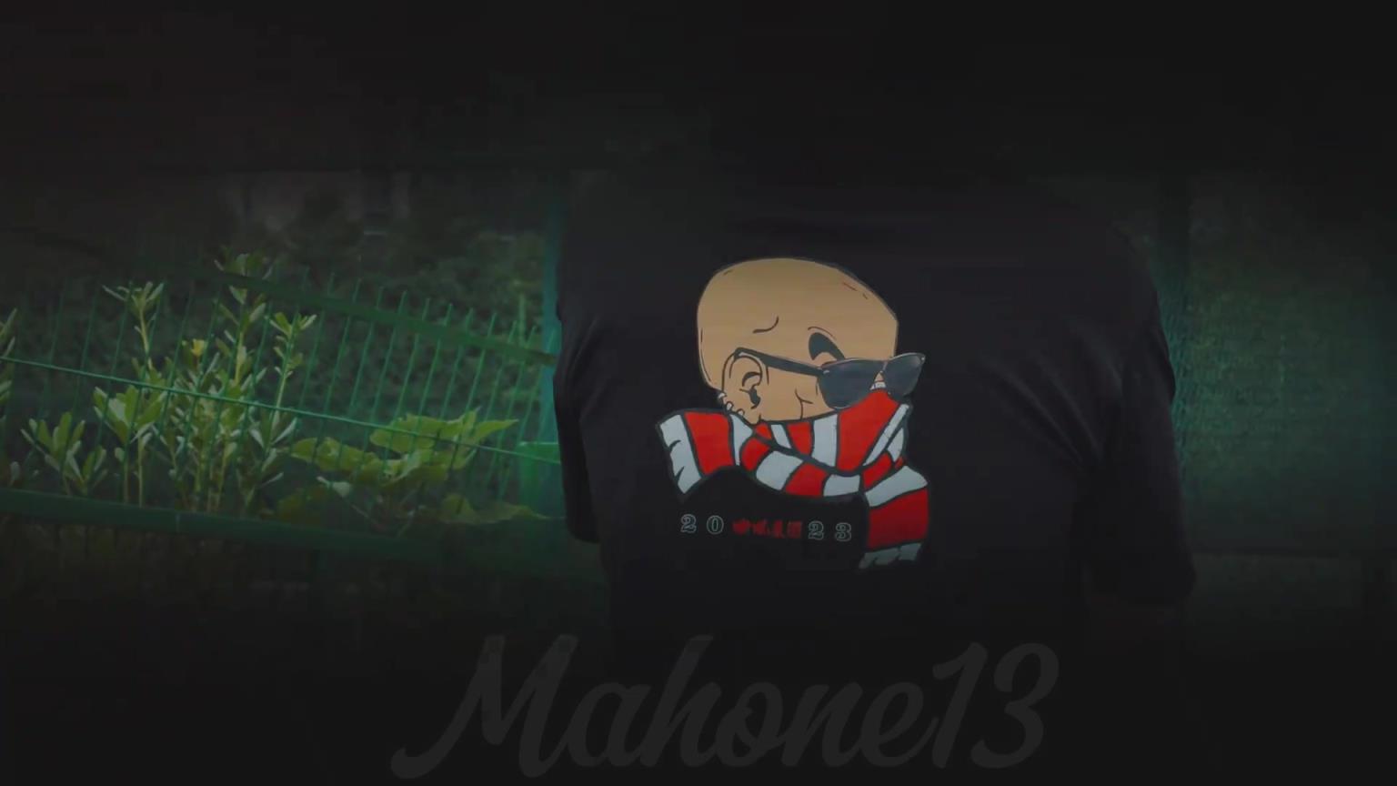 蓉城球迷以自己的方式向球队表自己的态度与立场! 蓉城球迷以自己的方式向球队表自己的态度与立场!