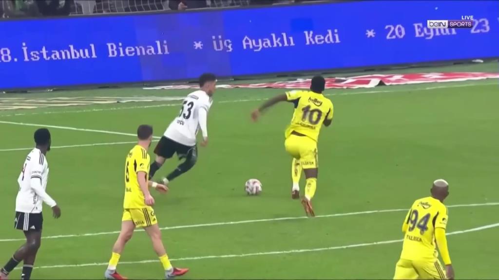 阿森西奧破門杜蘭雜耍進(jìn)球！費(fèi)內(nèi)巴切讓二追三3-2貝西克塔斯