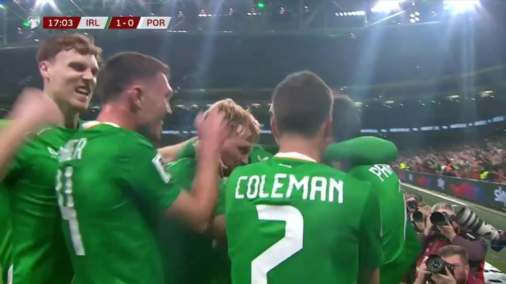 葡萄牙客场落后!门将科斯塔级失误送角!爱尔兰角球头球接力破门 葡萄牙客场落后!门将科斯塔级失误送角!爱尔兰角球头球接力破门