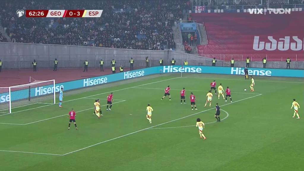 西班牙4-0格鲁吉亚！费兰传中助攻，奥亚萨瓦尔头球破门双响！