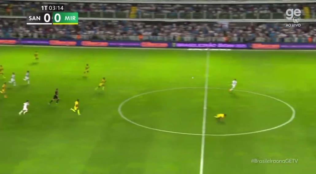 状态复苏!内马尔单刀奔袭对方禁区后一脚破门,为啥对面滑倒了… 状态复苏!内马尔单刀奔袭对方禁区后一脚破门,为啥对面滑倒了…